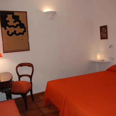 La Casa De La Iglesia Inn