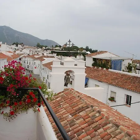 La Casa De La Iglesia Inn