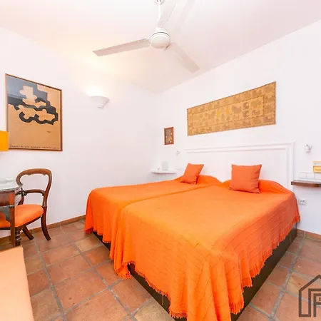 La Casa De La Iglesia Inn Mijas