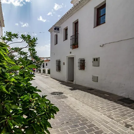 La Casa De La Iglesia *