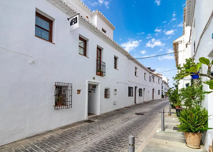 La Casa De La Iglesia Inn Mijas